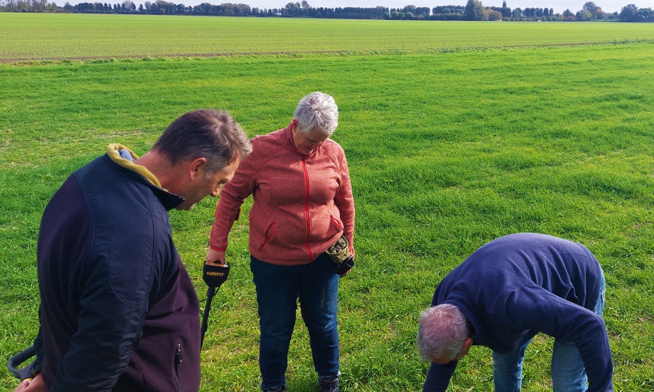 Metaaldetectie workshops op landerijen en akkers