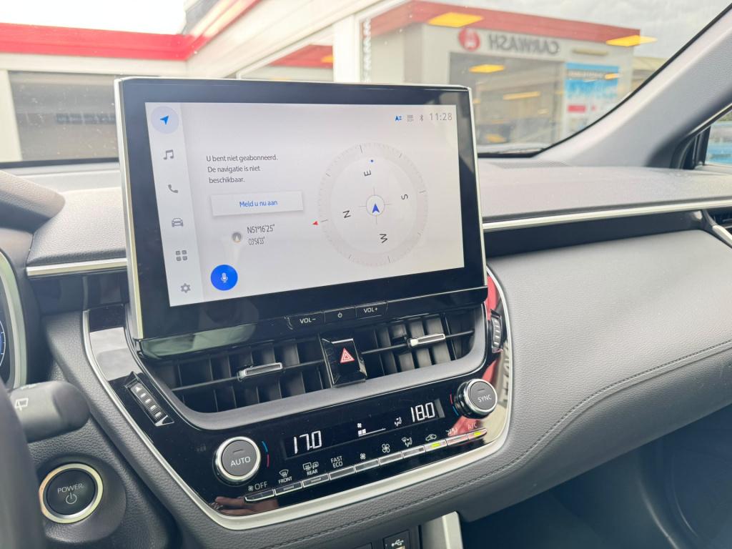 Toyota Corolla Cross hybrid 200 business plus