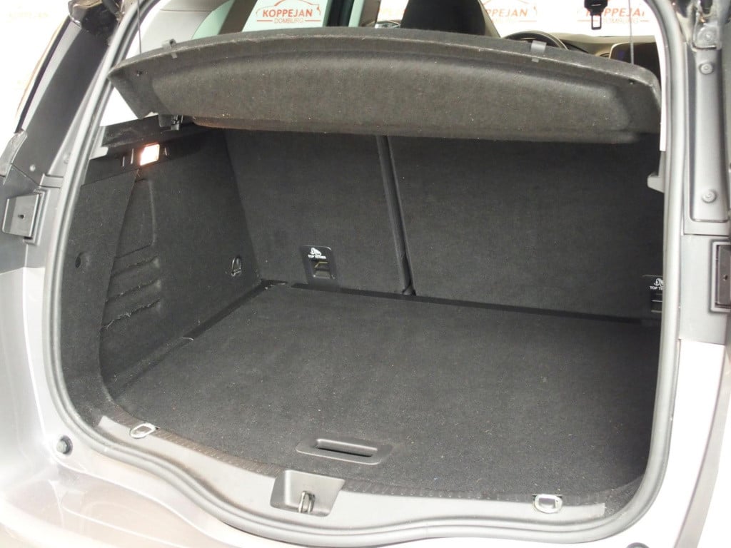 Renault Scenic 1.3 tce intens trekhaak, navi, pdc v+a,