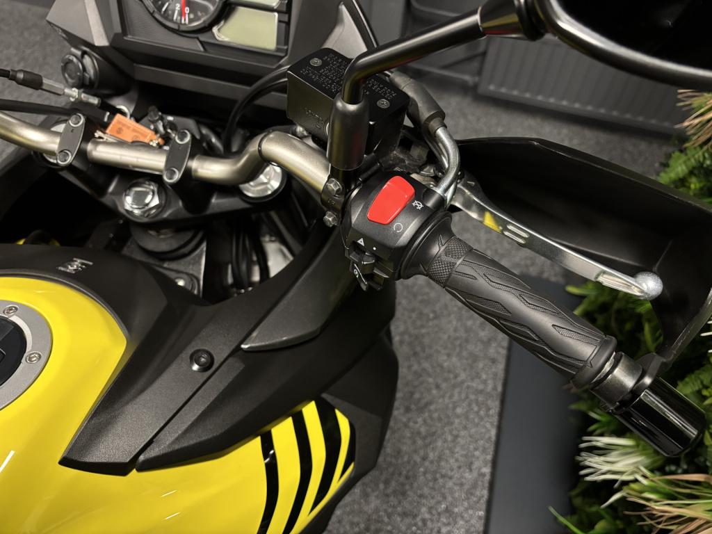 Suzuki V-strom dl650 xta sport abs
