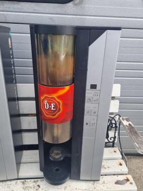 2 x Koffie-machine DE - van Douwe Egberts