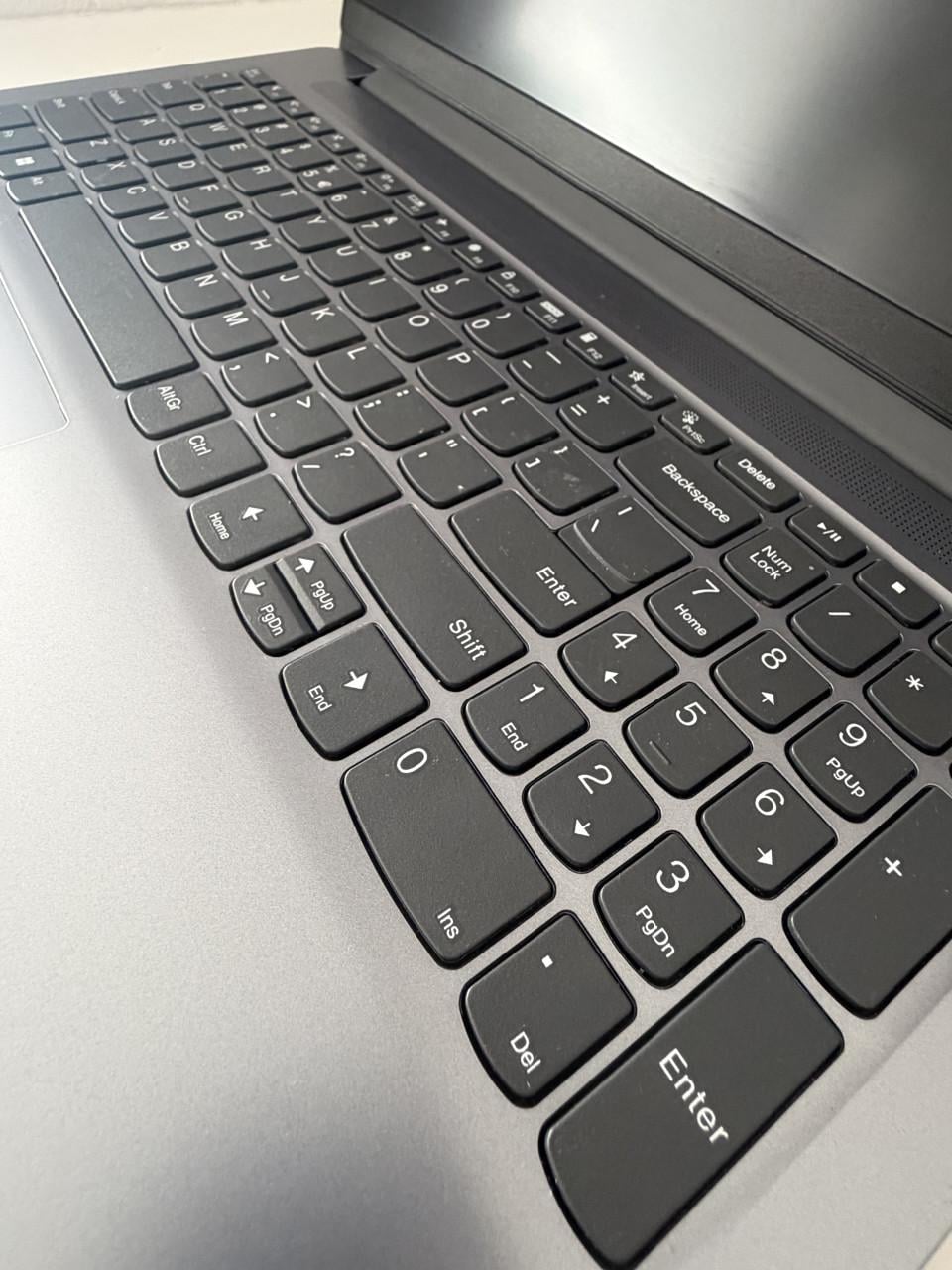 Zeer nette Lenovo IdeaPad Slim 3 | Ryzen 5 | 8GB | 512GB SSD |