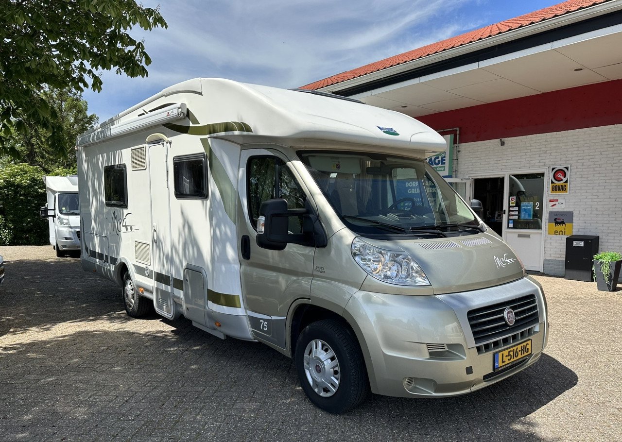 Comfortabel reizen in stijl – ontdek de McLouis MC4-75, 2012, lengtebedden