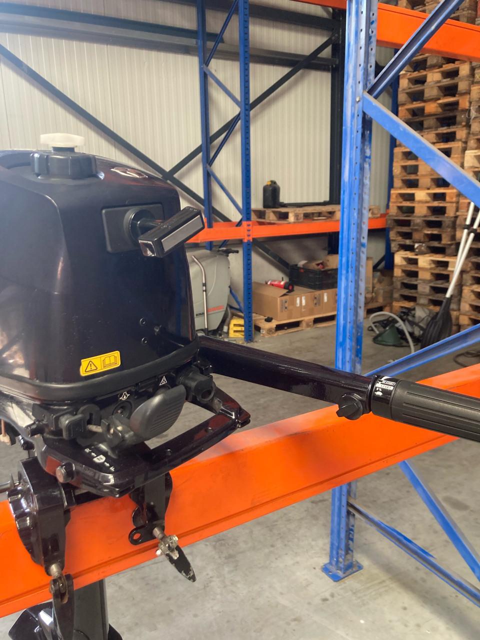 Kolibri rubberboot met buitenboordmotor – compleet en vaarklaar