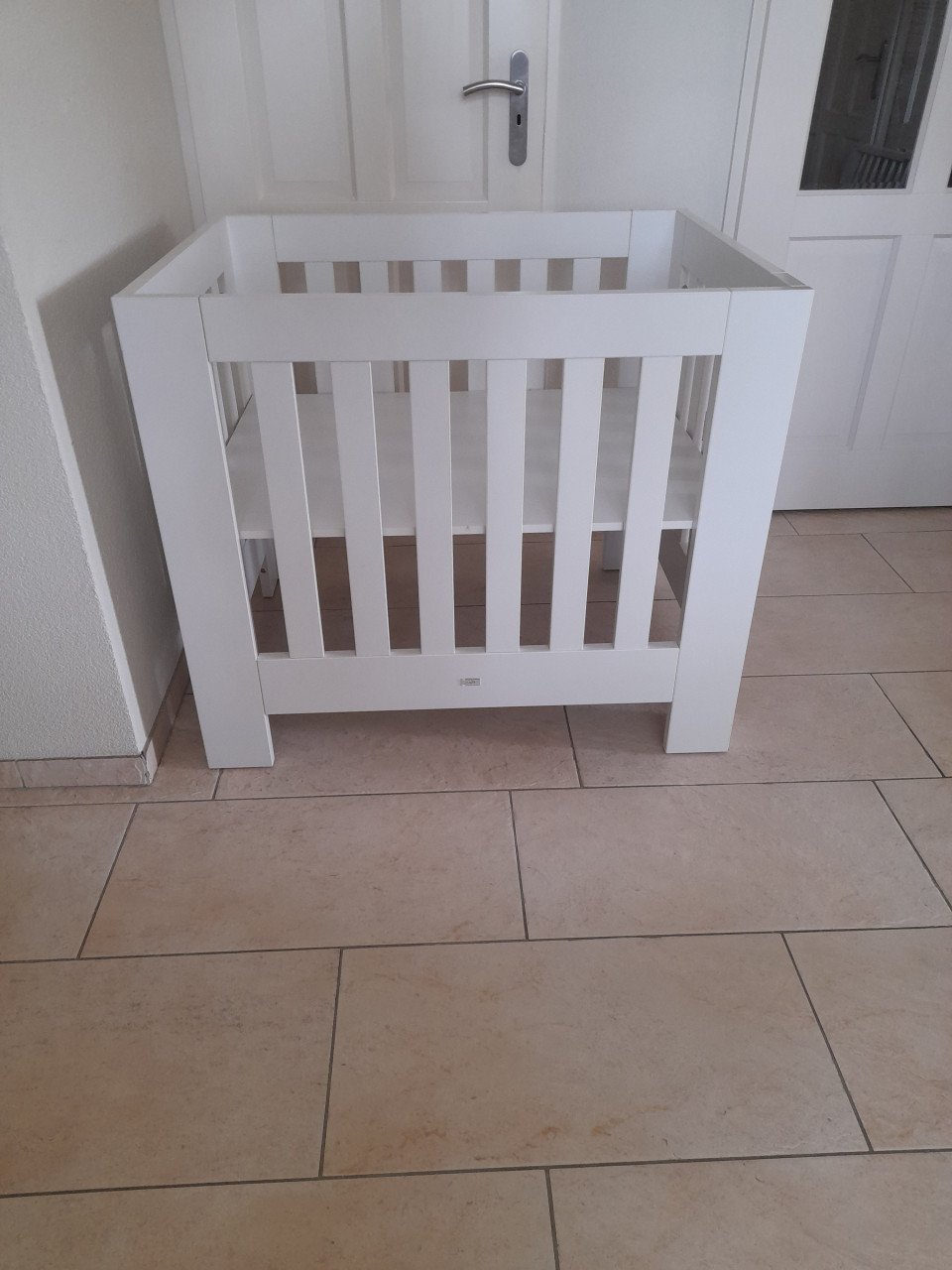 TWF Box (in goede nette staat ) in hoogte verstelbaar!