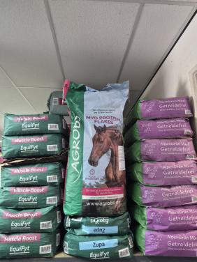 Diverse paardenvoer