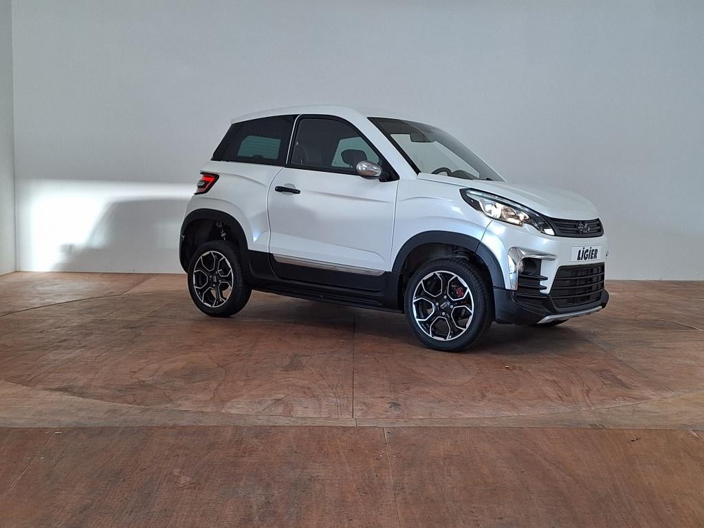 Ligier Js60 brommobiel sport sun