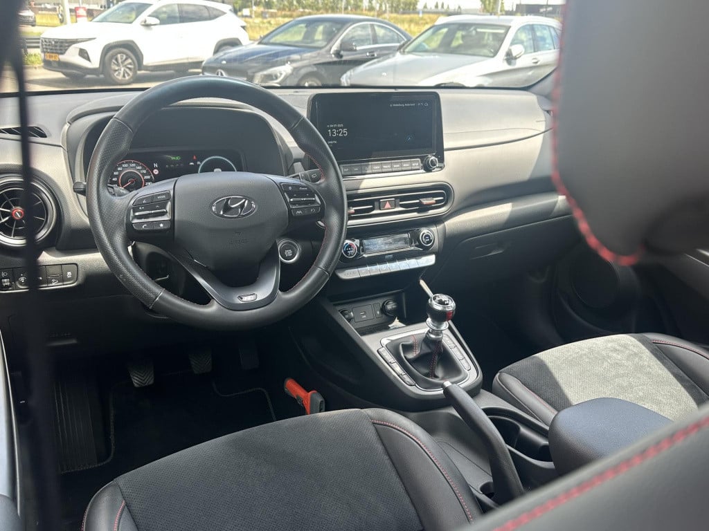 Hyundai Kona 1.0 t-gdi n line | navigatie full-map | stoelverwarming + vent