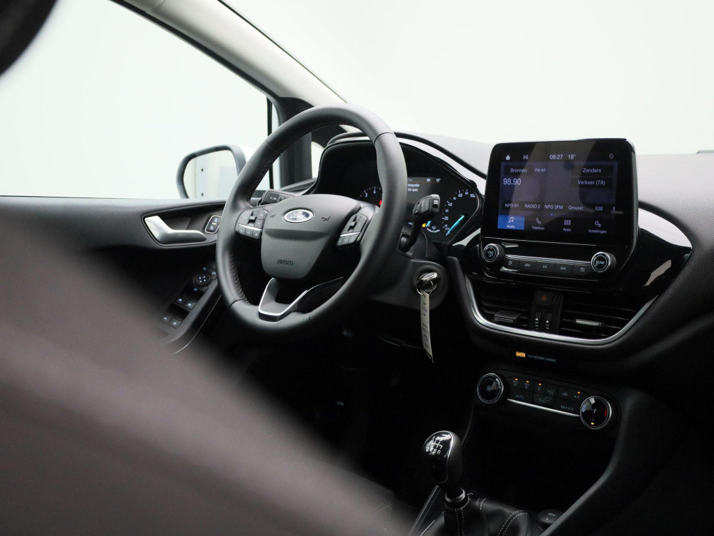 Ford Fiesta 1.0 ecoboost hybrid titanium | cruise control | parkeer sensore
