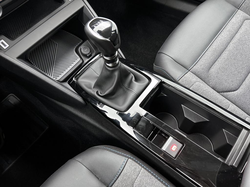 Citroen C4 130pk business plus | rijklaar | camera | comfort seats | apple 