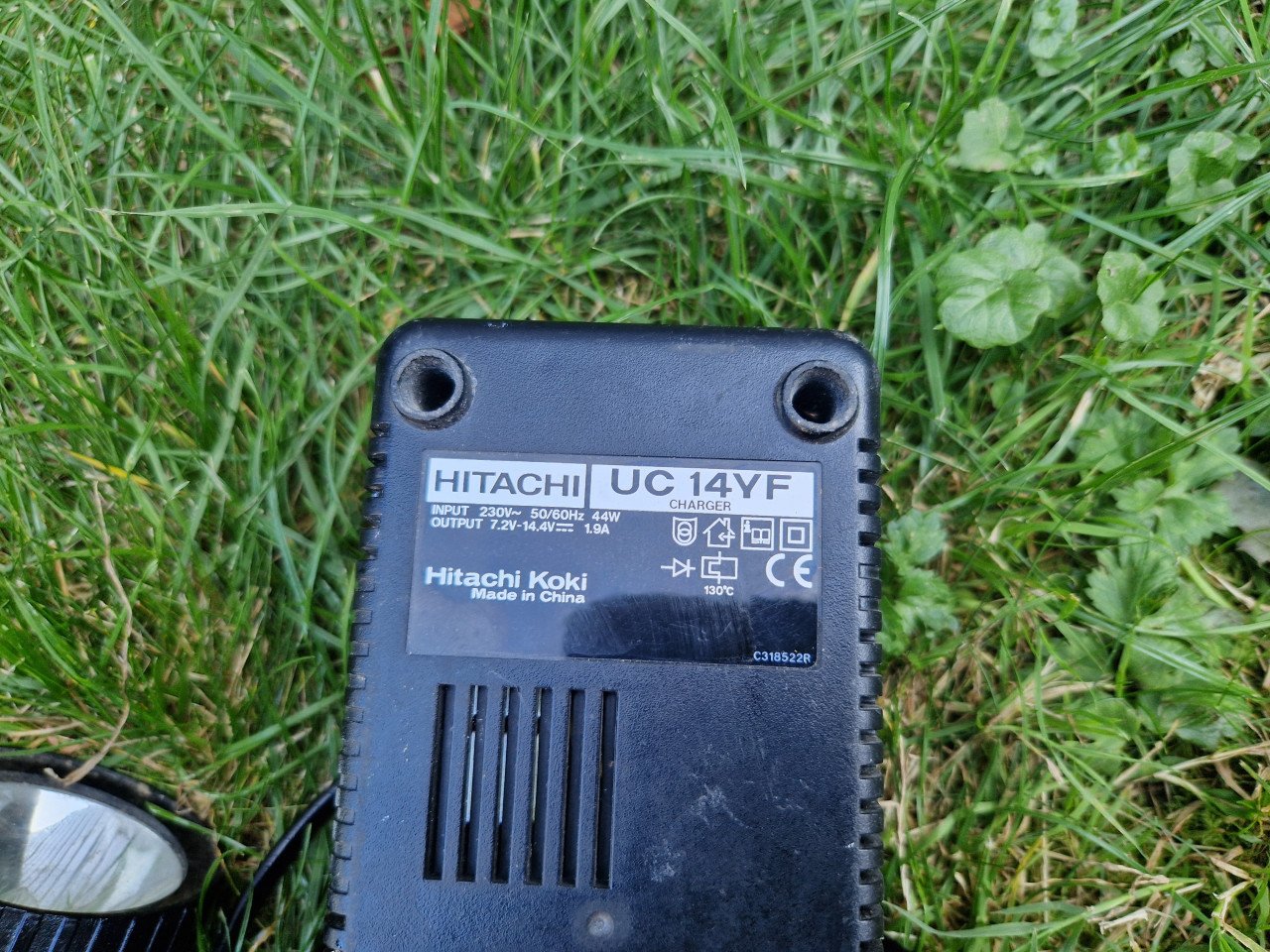 Accuboormachine Hitachi accu 2x oplader