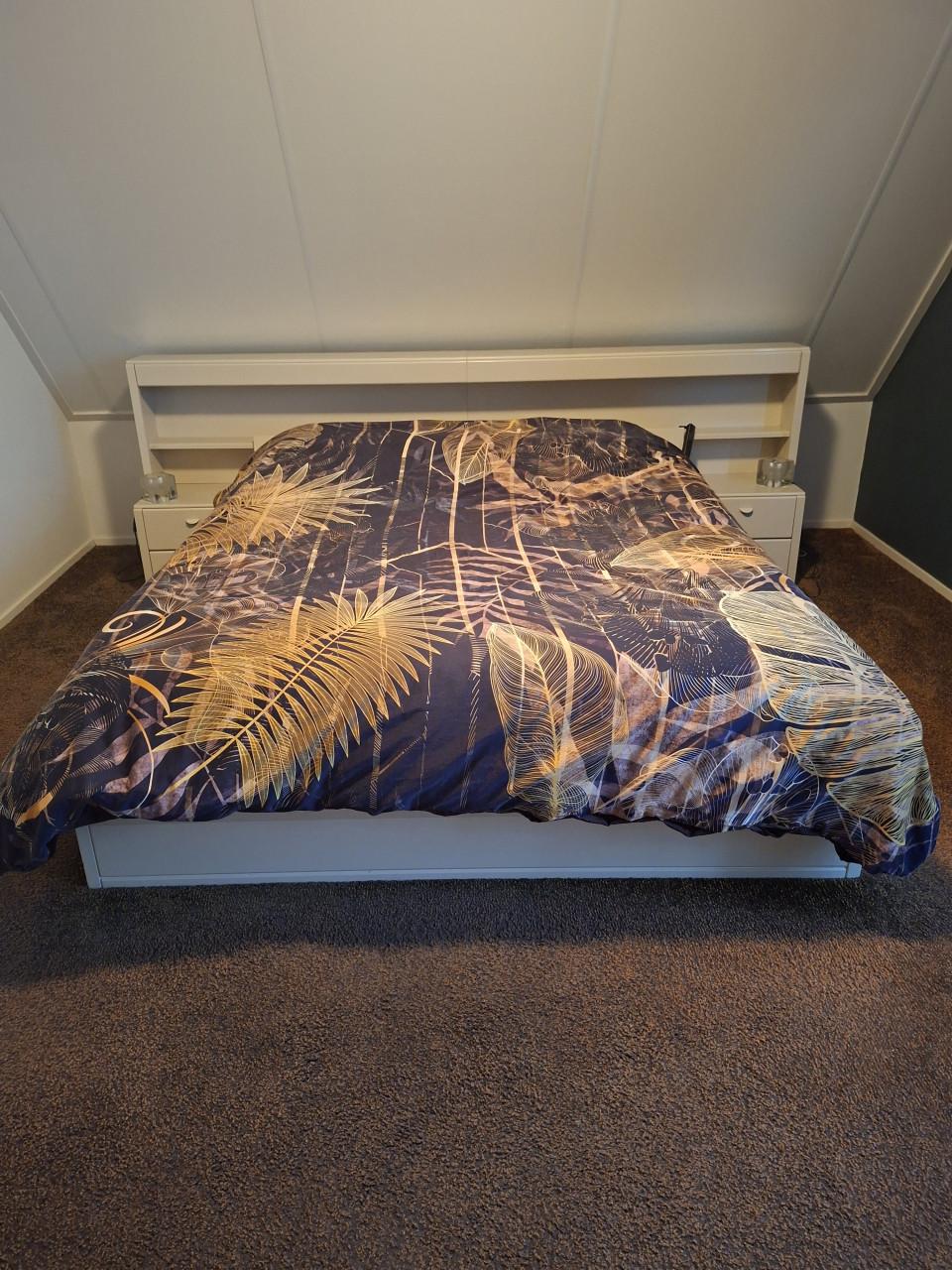 Complete slaapkamerameubelement