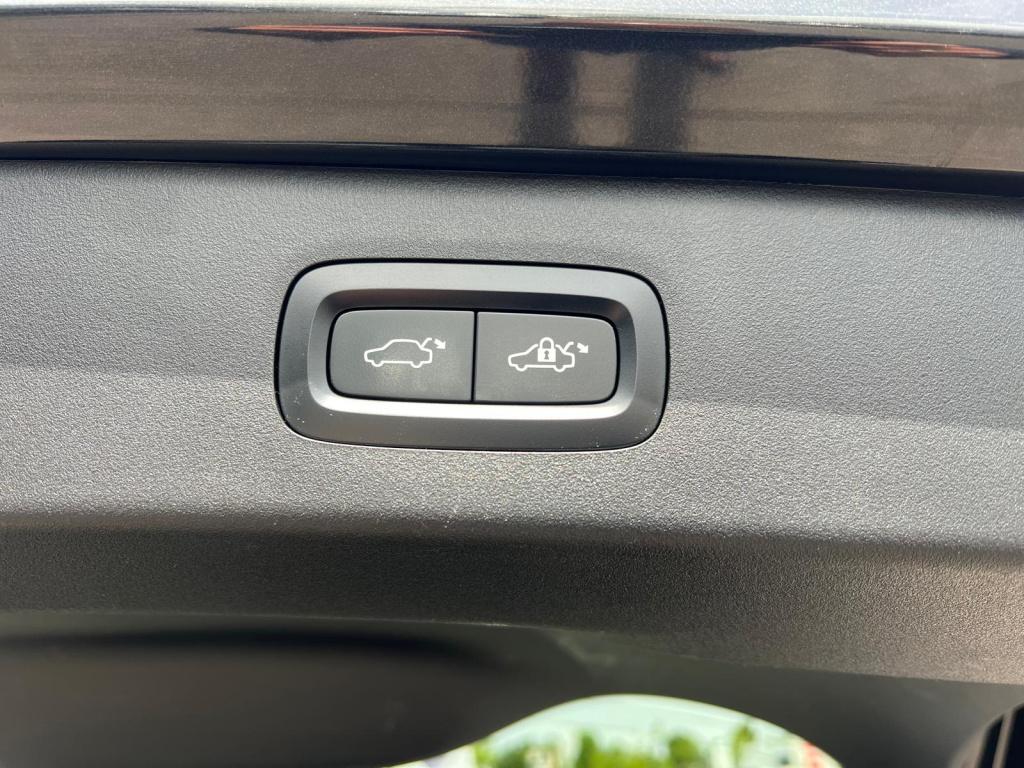 Lynk & Co 01 1.5 261pk phev 7dcth , panoramadak , adaptive cc , carplay