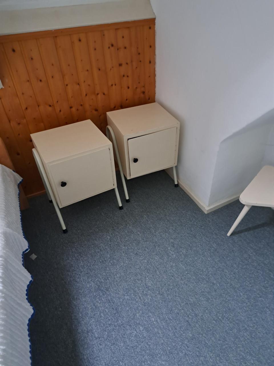 Vintage nachtkastjes/tafeltje