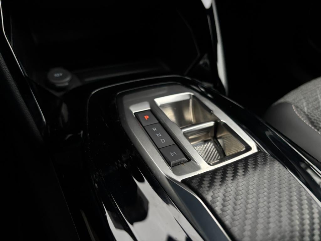 Peugeot 2008 automaat 1.2 puretech 130 allure