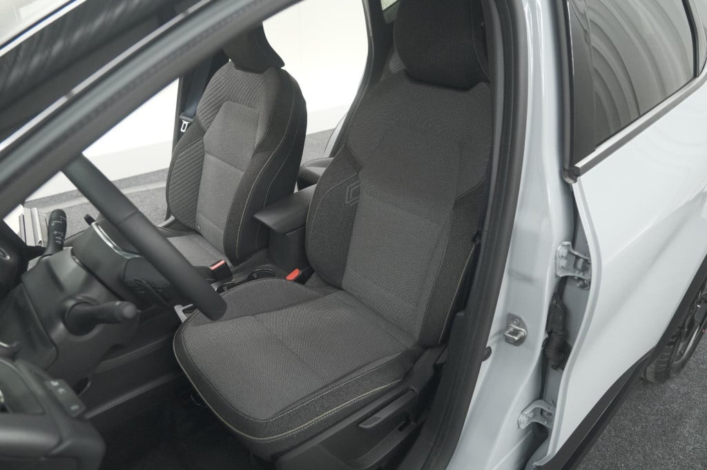 Renault Captur mild hybrid 160 edc techno | camera | navigatie | apple carp
