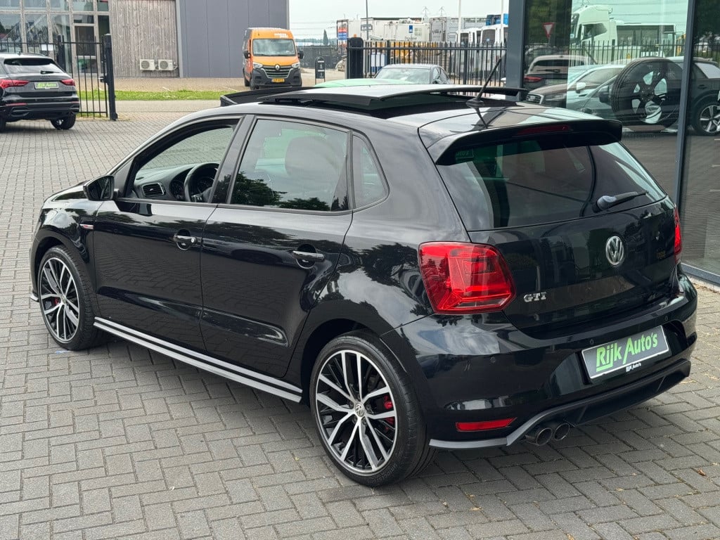 Volkswagen Polo 1.8 tsi gti * panoramadak * stoelverwarming * clima * pdc 2