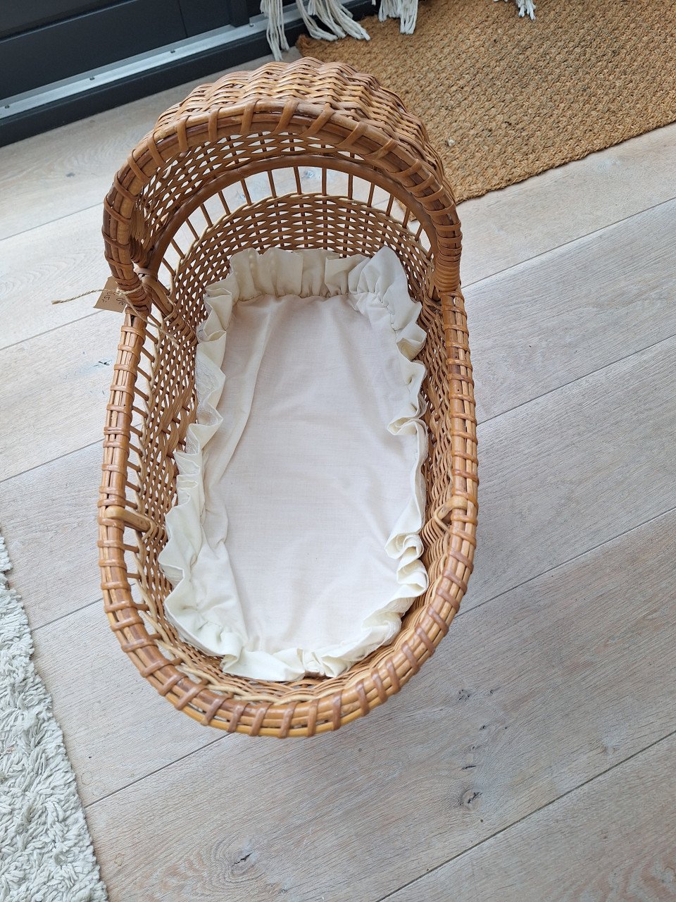 Rieten poppenwieg