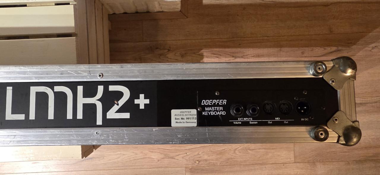 Doepfer LMK2 Piano en Roland JV 1010 synthesizer