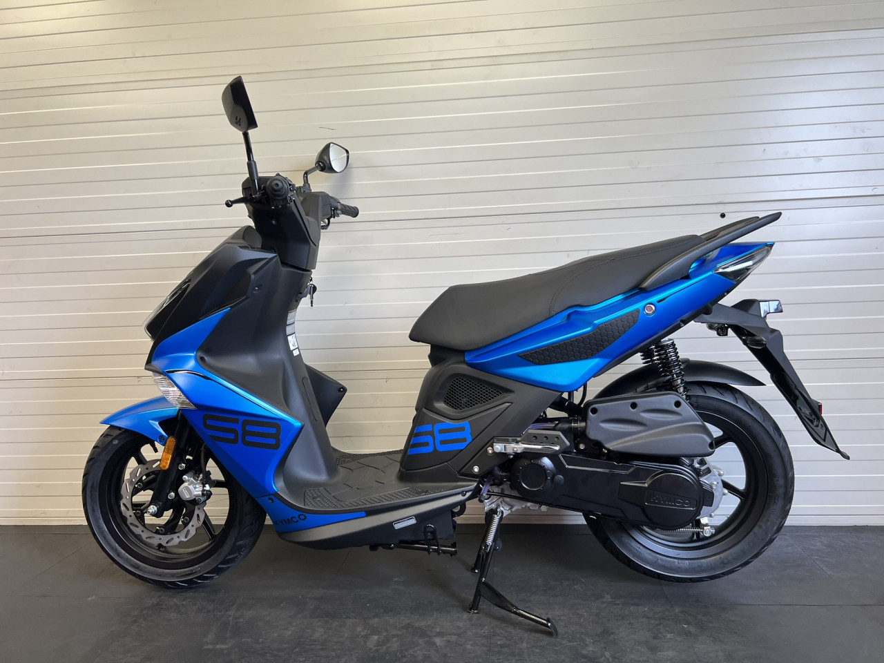 Kymco Super 8 R, de sportieve A merk scooter!
