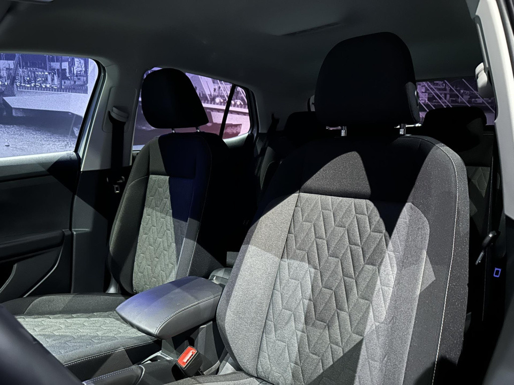 Volkswagen T-cross 1.0 tsi life edition *camera*appconnect*winterpack*