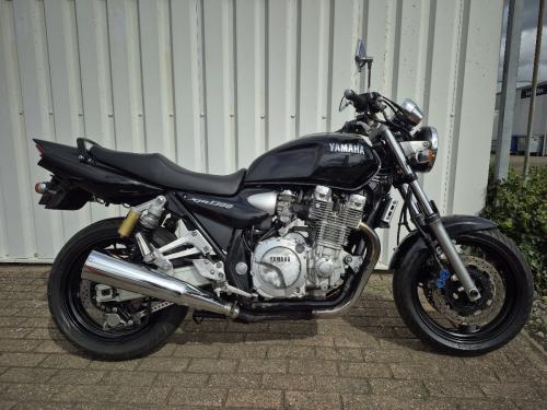 Yamaha XJR1300, dikke naked bike