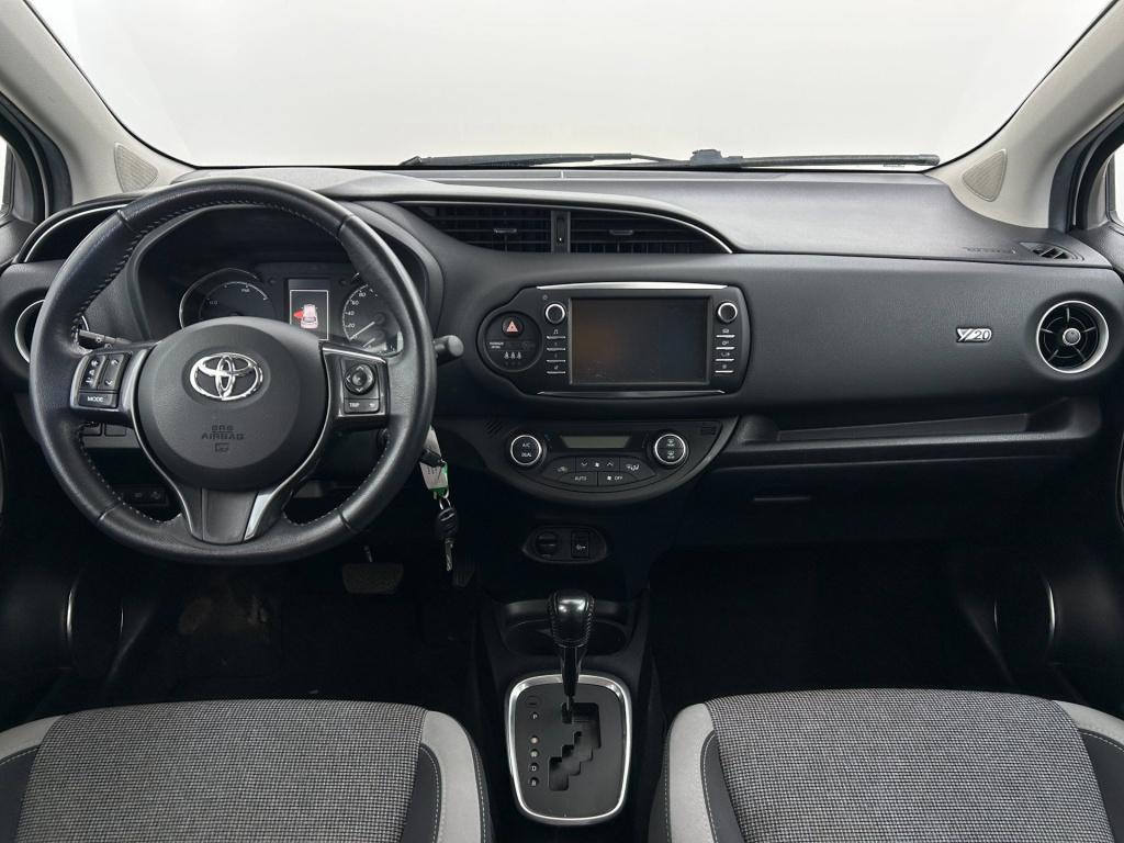 Toyota Yaris occasion 1.5 hybrid dynamic | wit | tweedehands toyota yaris |