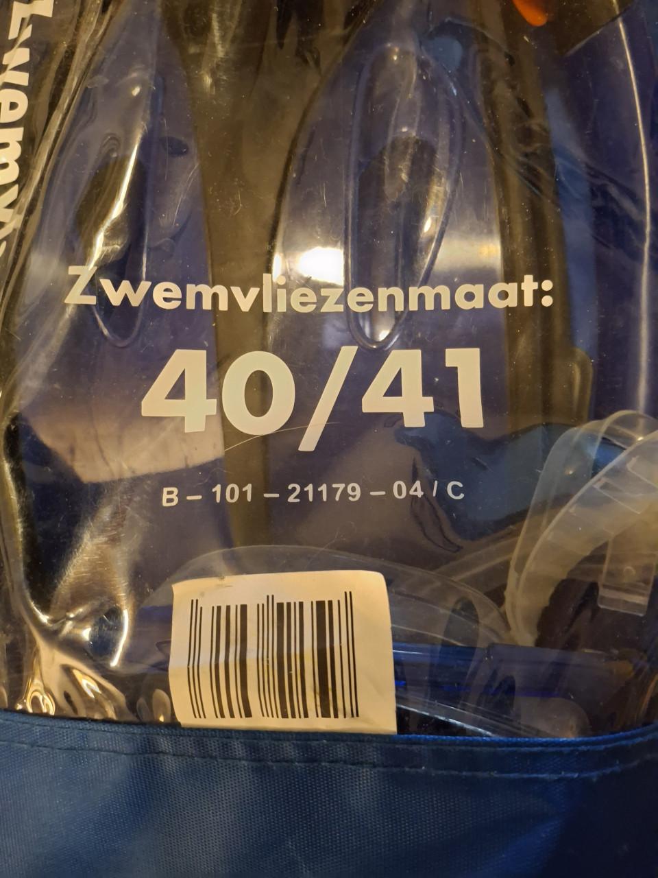 Snorkel met zwemvliezen