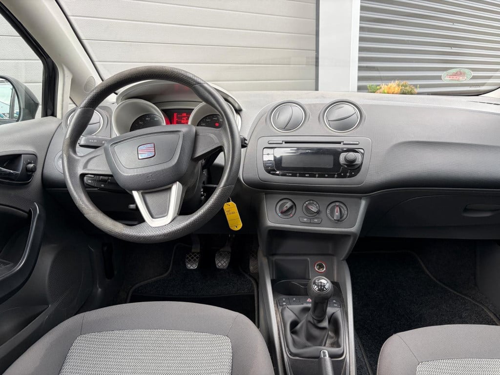 Seat Ibiza 1.4 stylance/cruise ctrl/airco/metallic/
