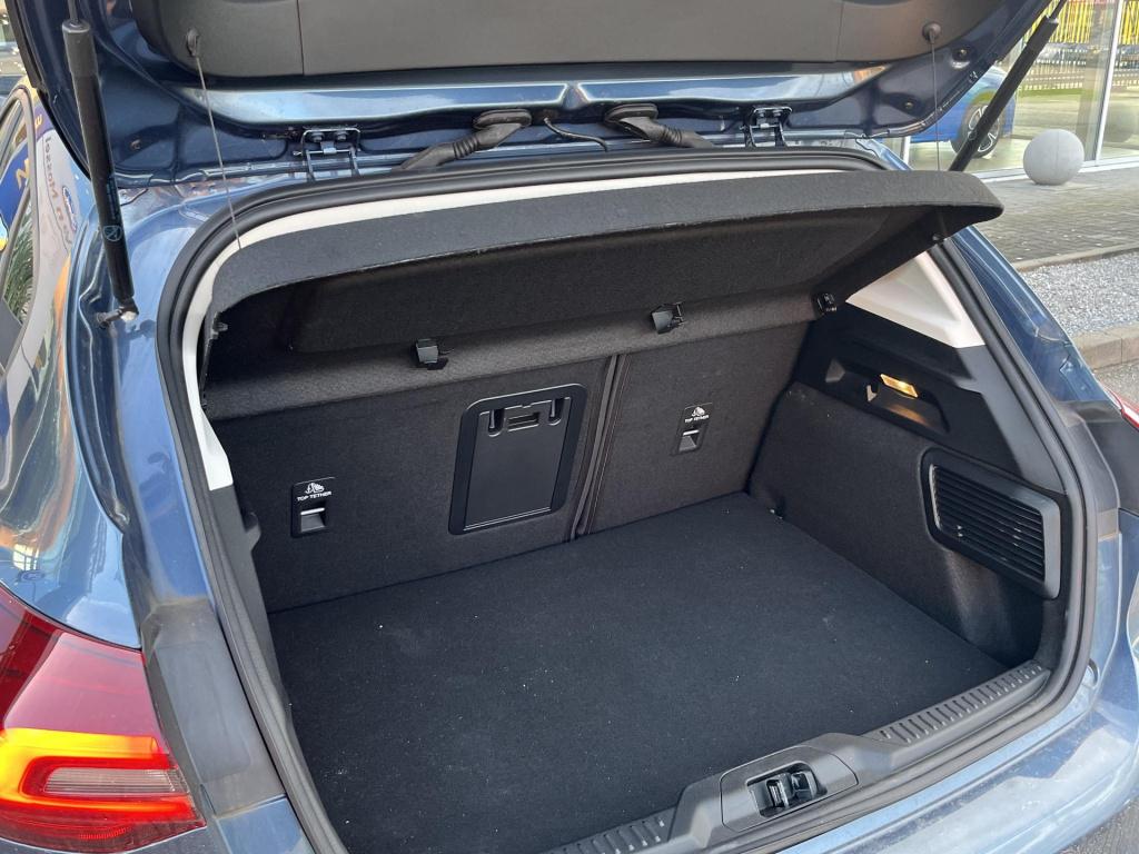 Ford Focus 1.0 ecoboost hybrid titanium x | demo | adaptive cruise control 