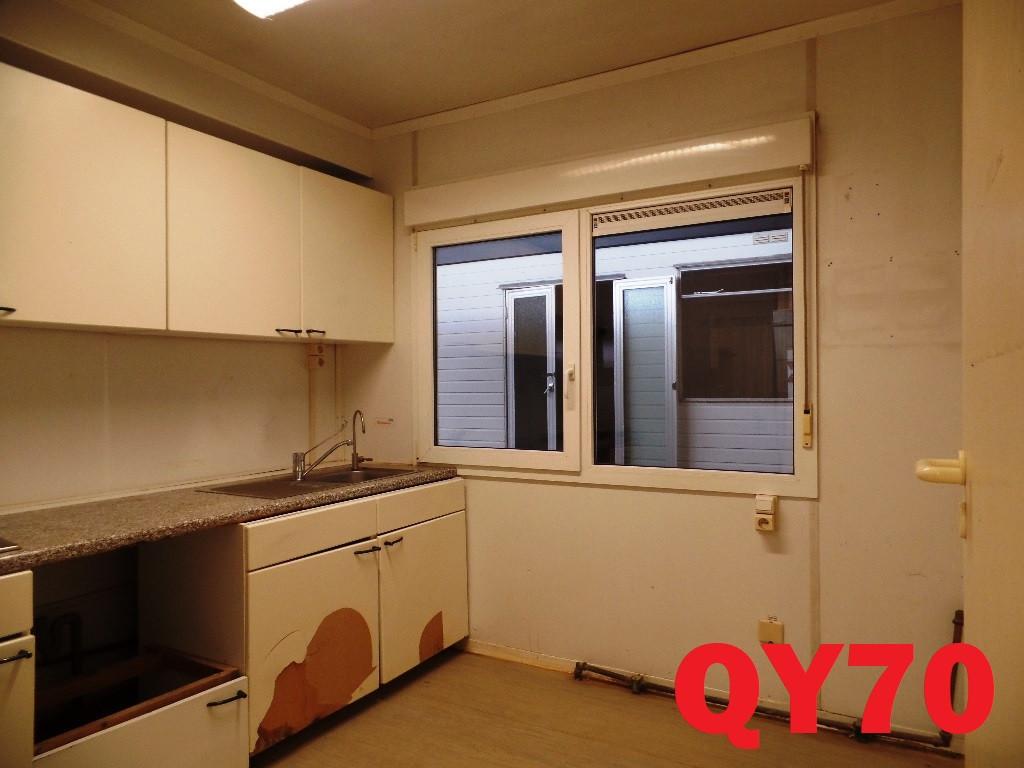 Grote kantoorunit bestaande uit 8 containers met keuken en sanitair 144 m2