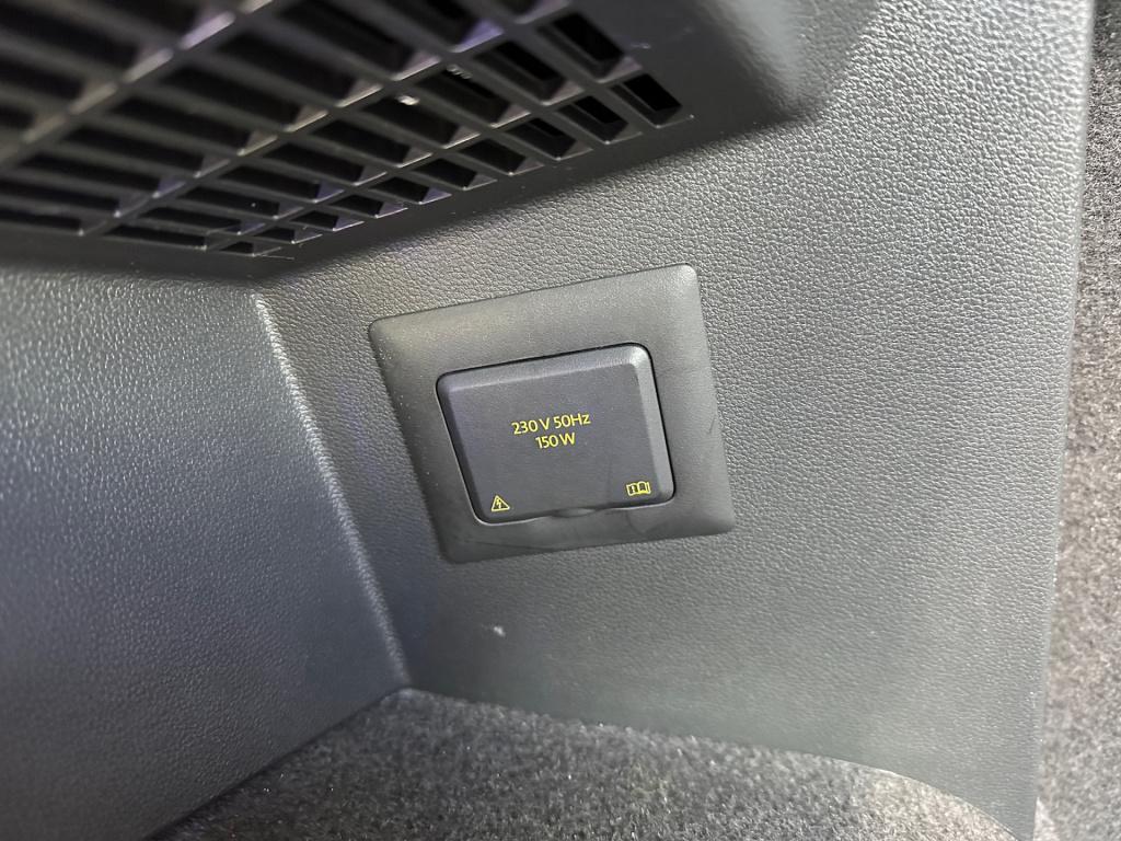 Volkswagen Tiguan 1.5 tsi 150pk dsg life | trekhaak | standkachel | ergo st