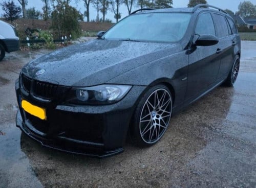 Bmw e91 met panorama.