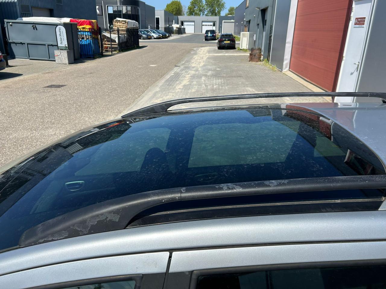 Peugeot 307 SW 1.6 16V Pack 7 Stoelen aanwezig!