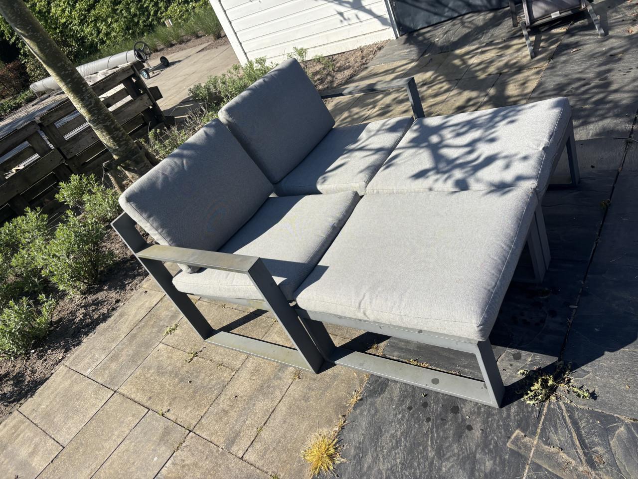 Aluminium lounge set met kussen