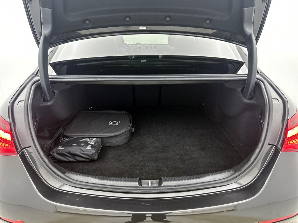 Mercedes-Benz C-Klasse 300 e business solution amg amg line | night pakket 