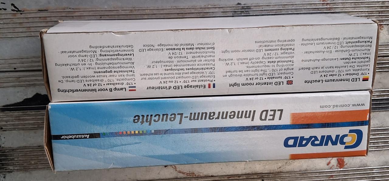 2 x LED verlichting.