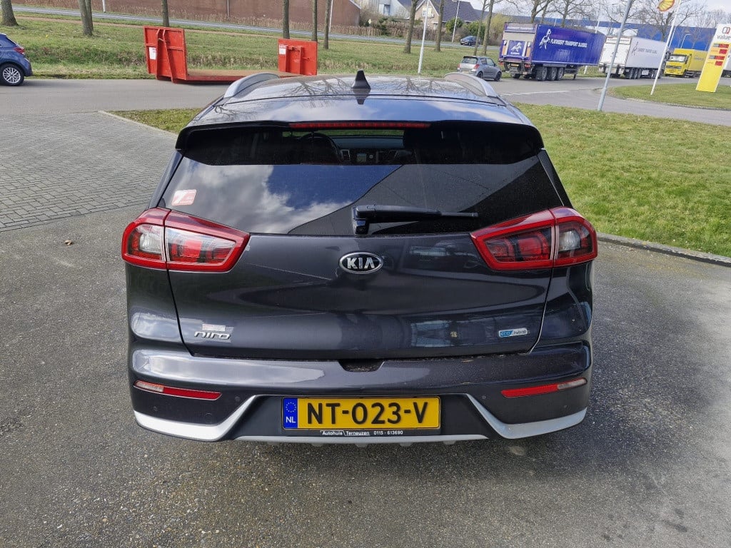 Kia Niro 1.6 gdi h. sports line|verkocht