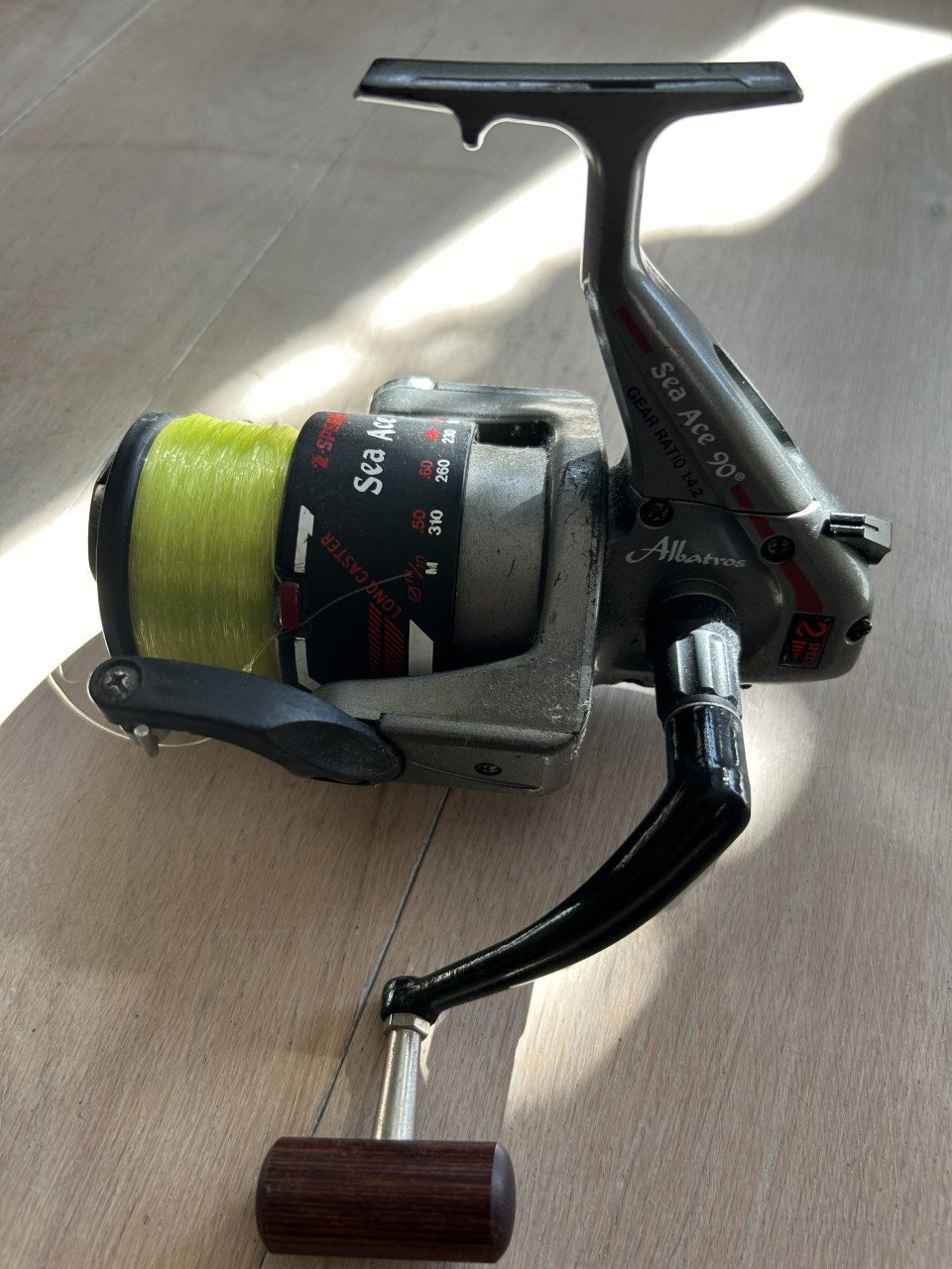 Te koop albatros sea ace 90 grote zeemolen met nieuwe lijn