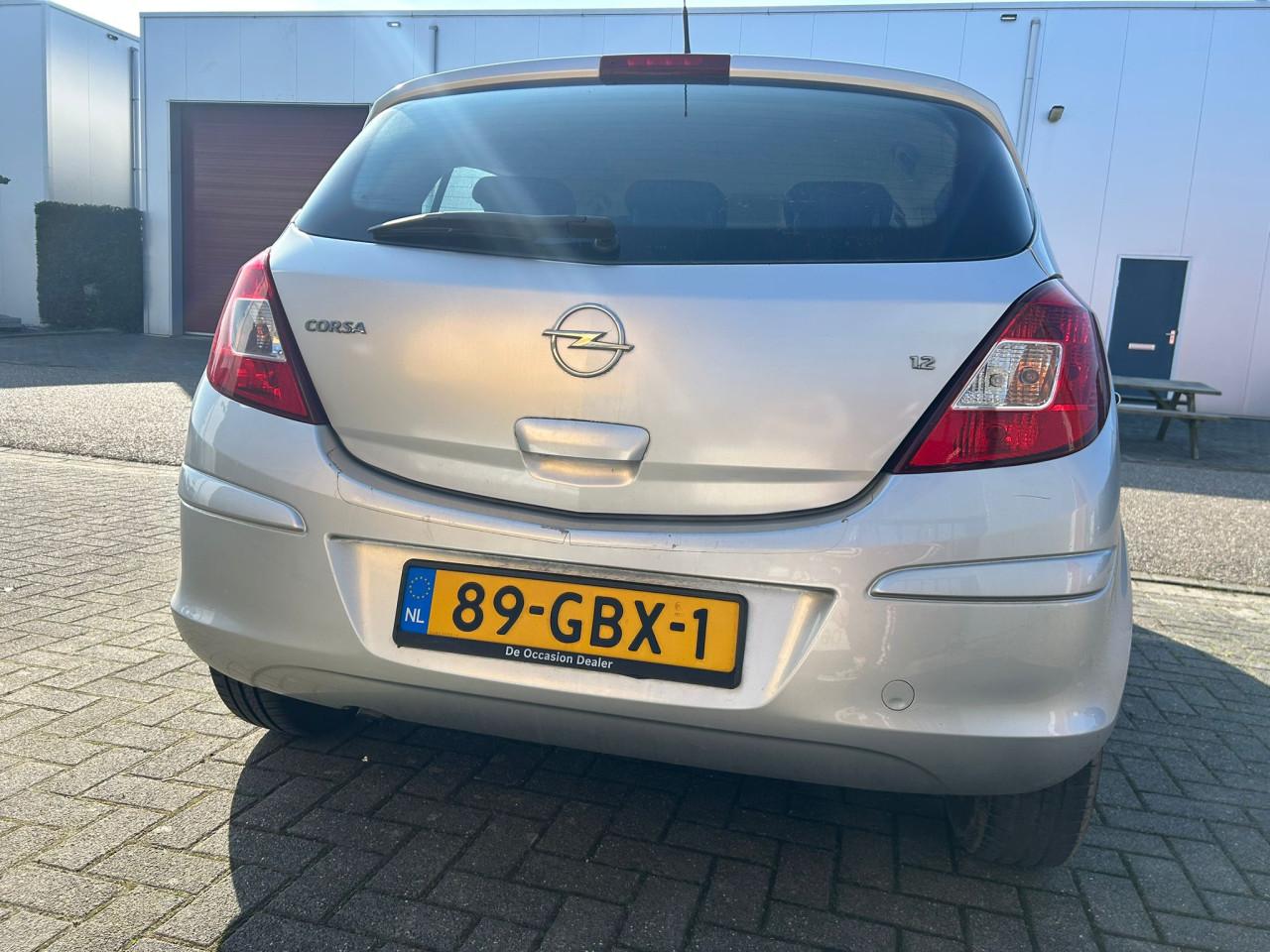 Opel Corsa 1.2-16V Business AIRCO! EL. SPIEGELS!