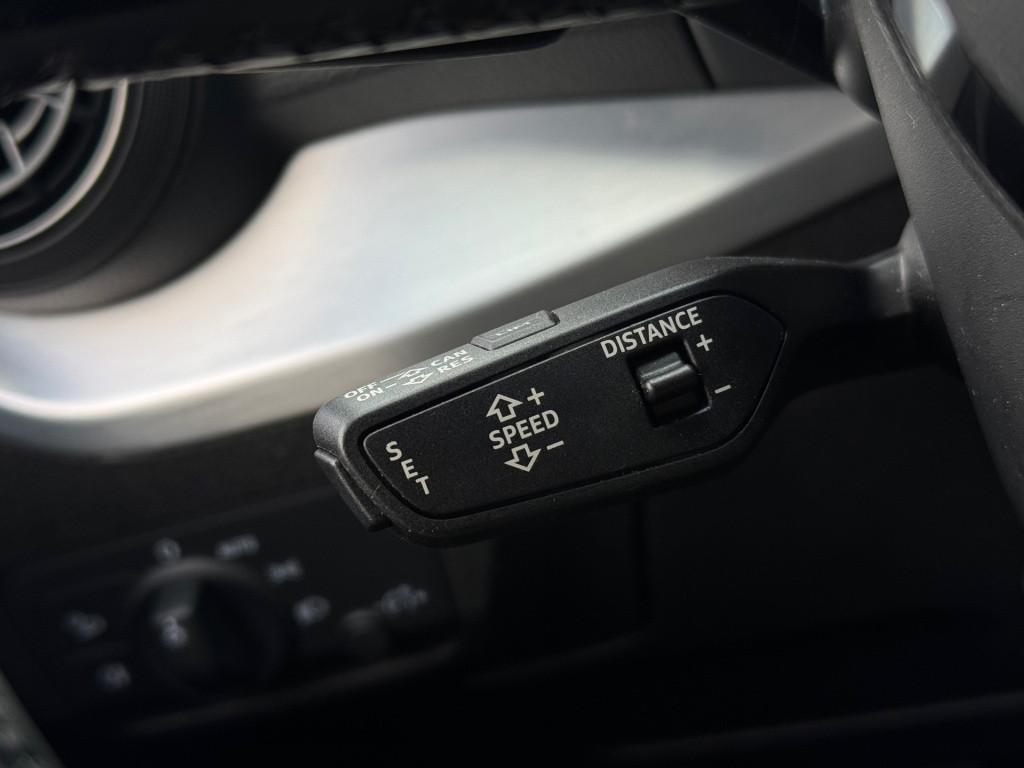Audi Q2 30 tfsi sport * virtual cockpit * led * navigatie * clima