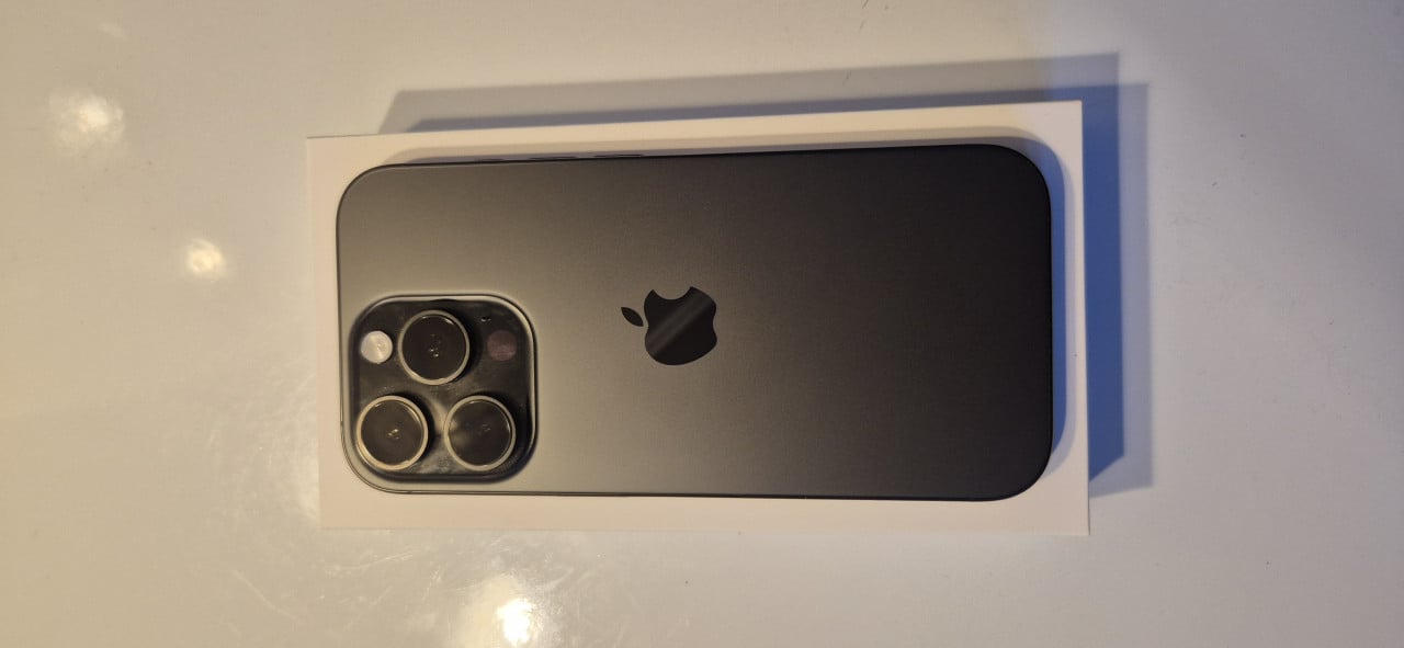Iphone 16 pro 128GB