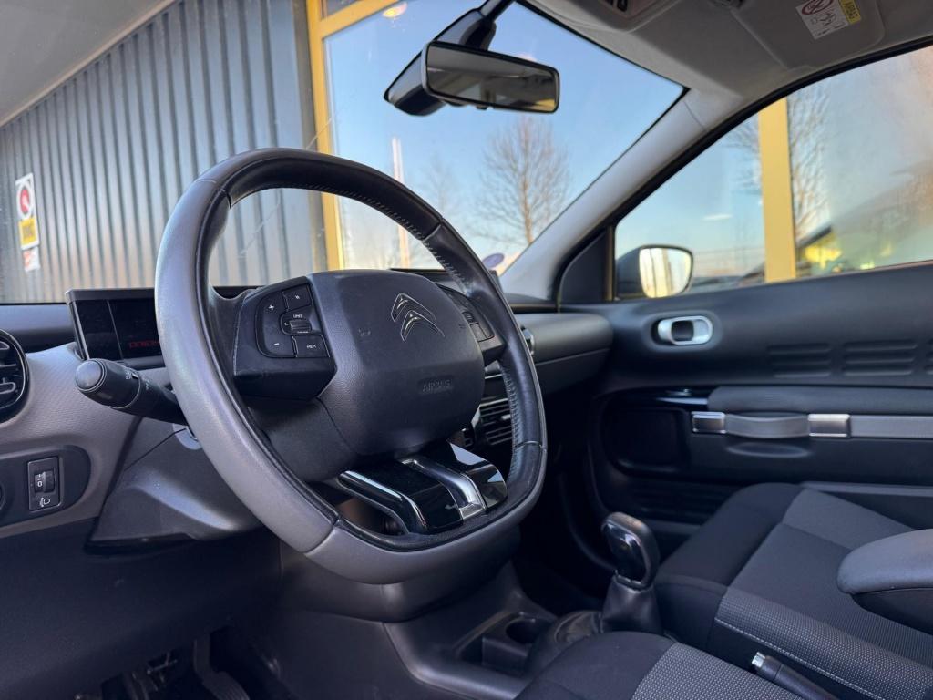 Citroen C4 Cactus 1.2 puret. rip curl