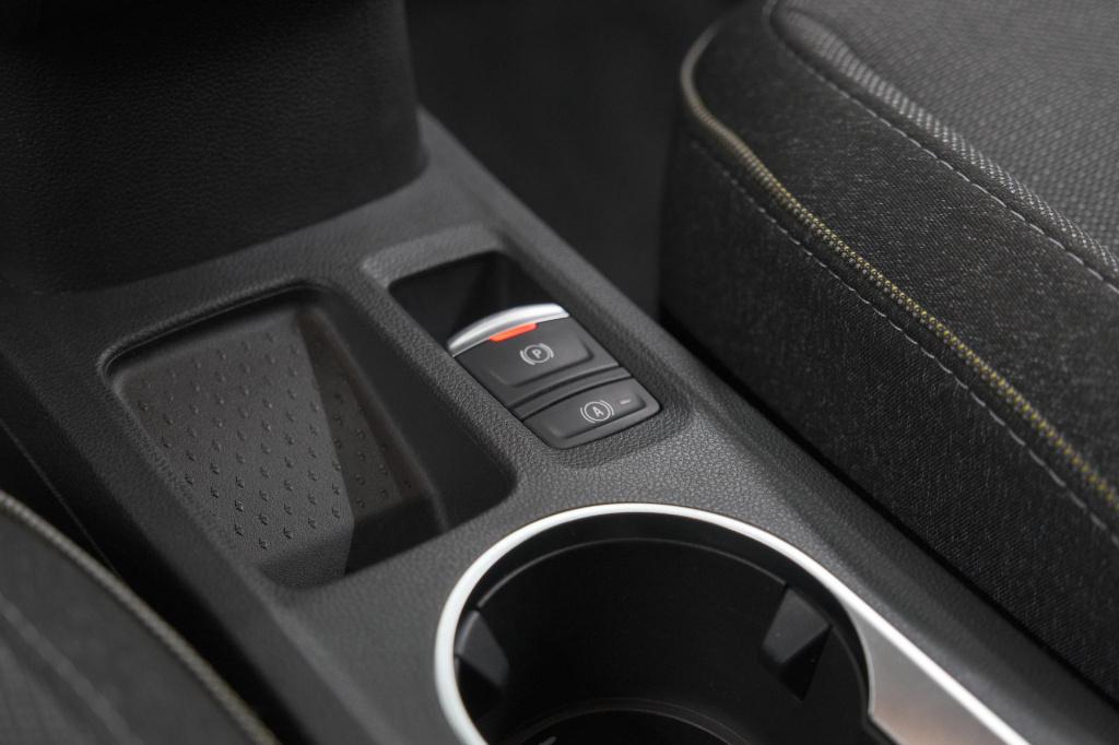 Renault Captur 1.6 e-tech full hybrid 145 techno | camera | navigatie | app