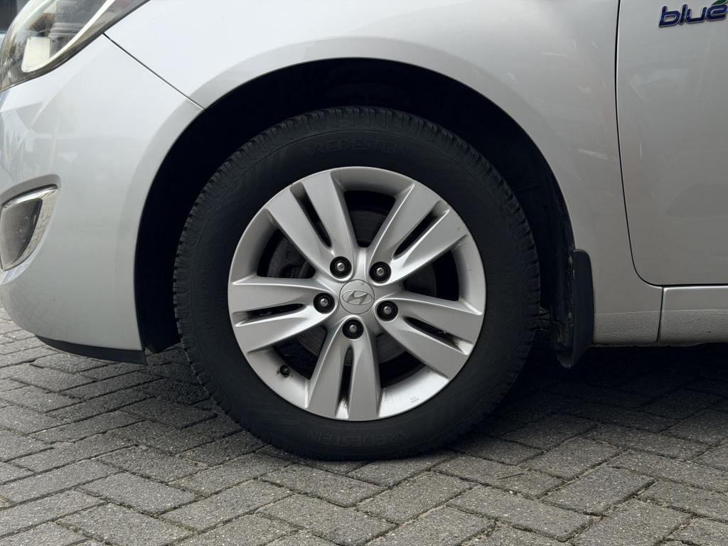 Hyundai Ix20 1.4i i-vision | radio | cruise control | airco | climate contr