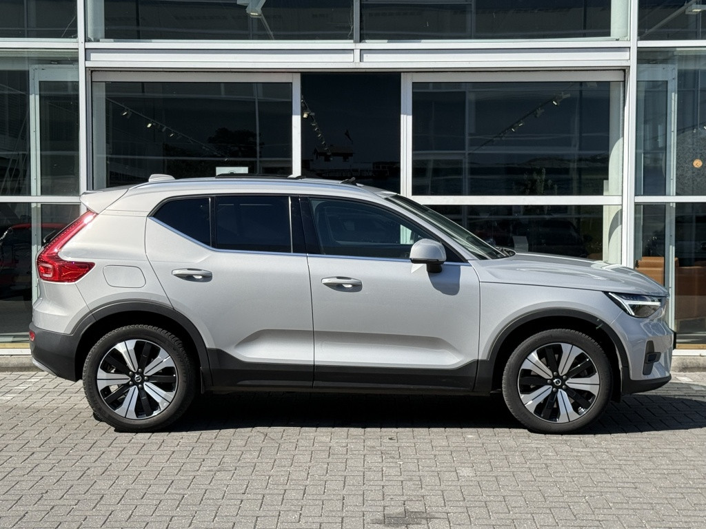 Volvo XC40 t5 262pk recharge ultimate bright| panodak| adap.cruise| trekhaa
