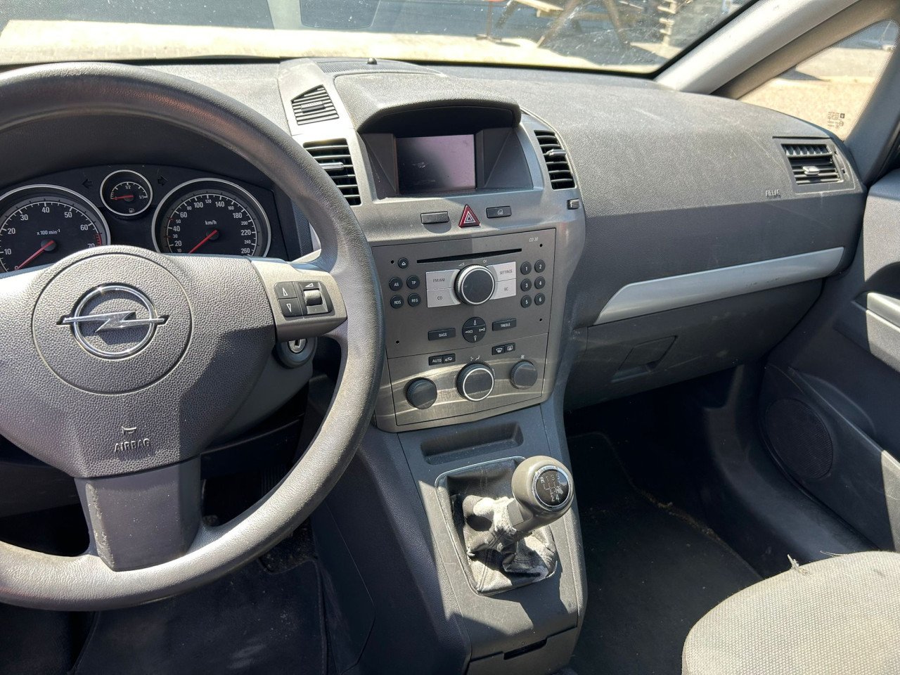 Opel Zafira 1.6 Enjoy 7 Zitter