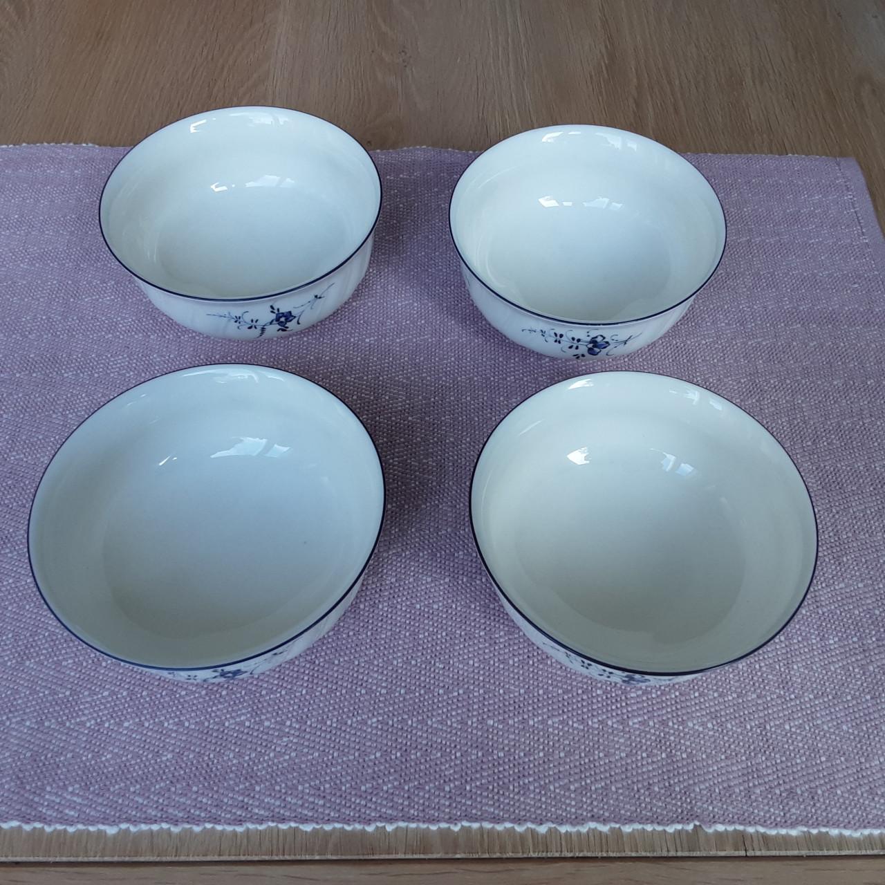 4 Dessertschaaltjes Villeroy en Boch