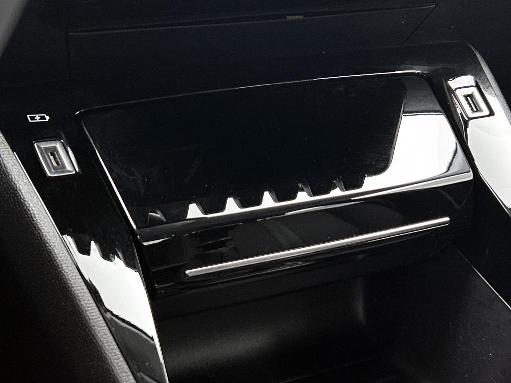 Peugeot 208 100 pk allure pack | rijklaar | keyless entry | camera | stoelv