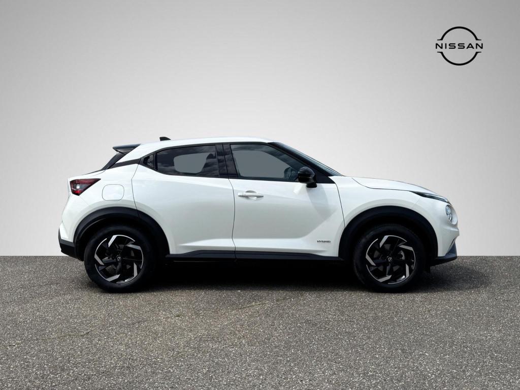 Nissan Juke 1.6 hybrid n-connecta parking pack